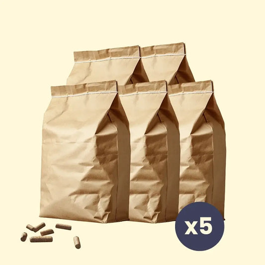 Pack de cinq sacs de litière bois Koomo. Disponible en click & collect sur Strasbourg (Alsace).